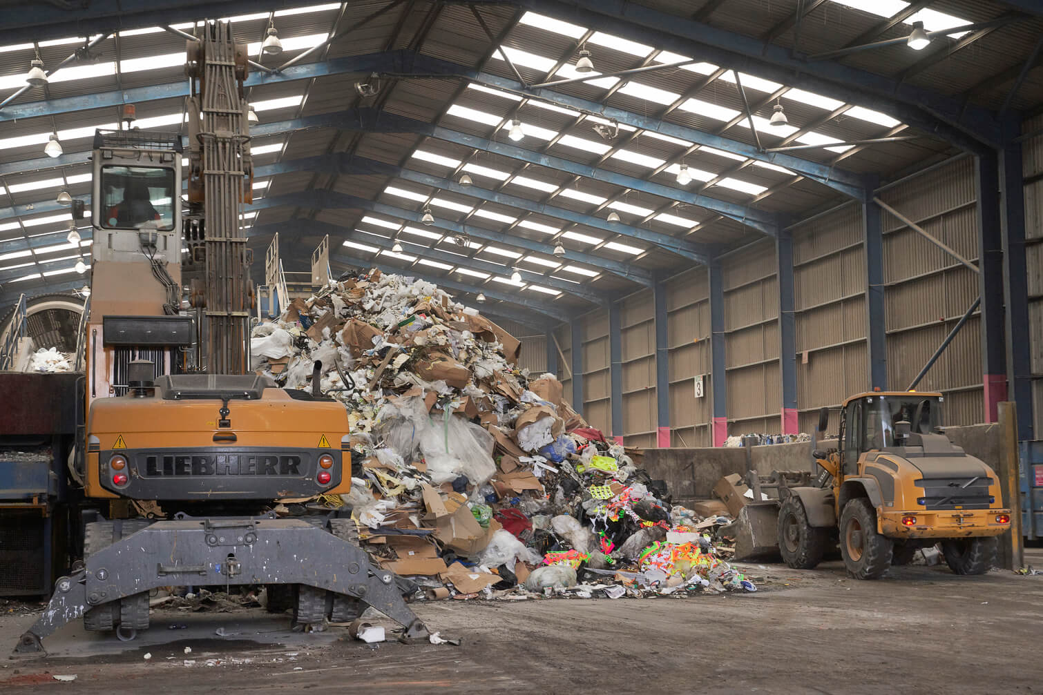 Machines operating in the recycling facility