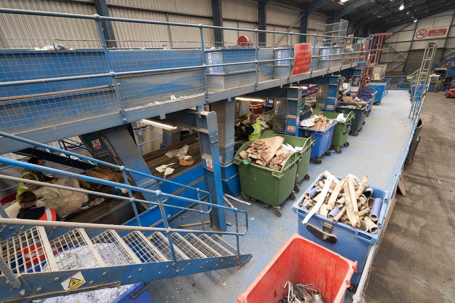 Waste and recyclables picking line