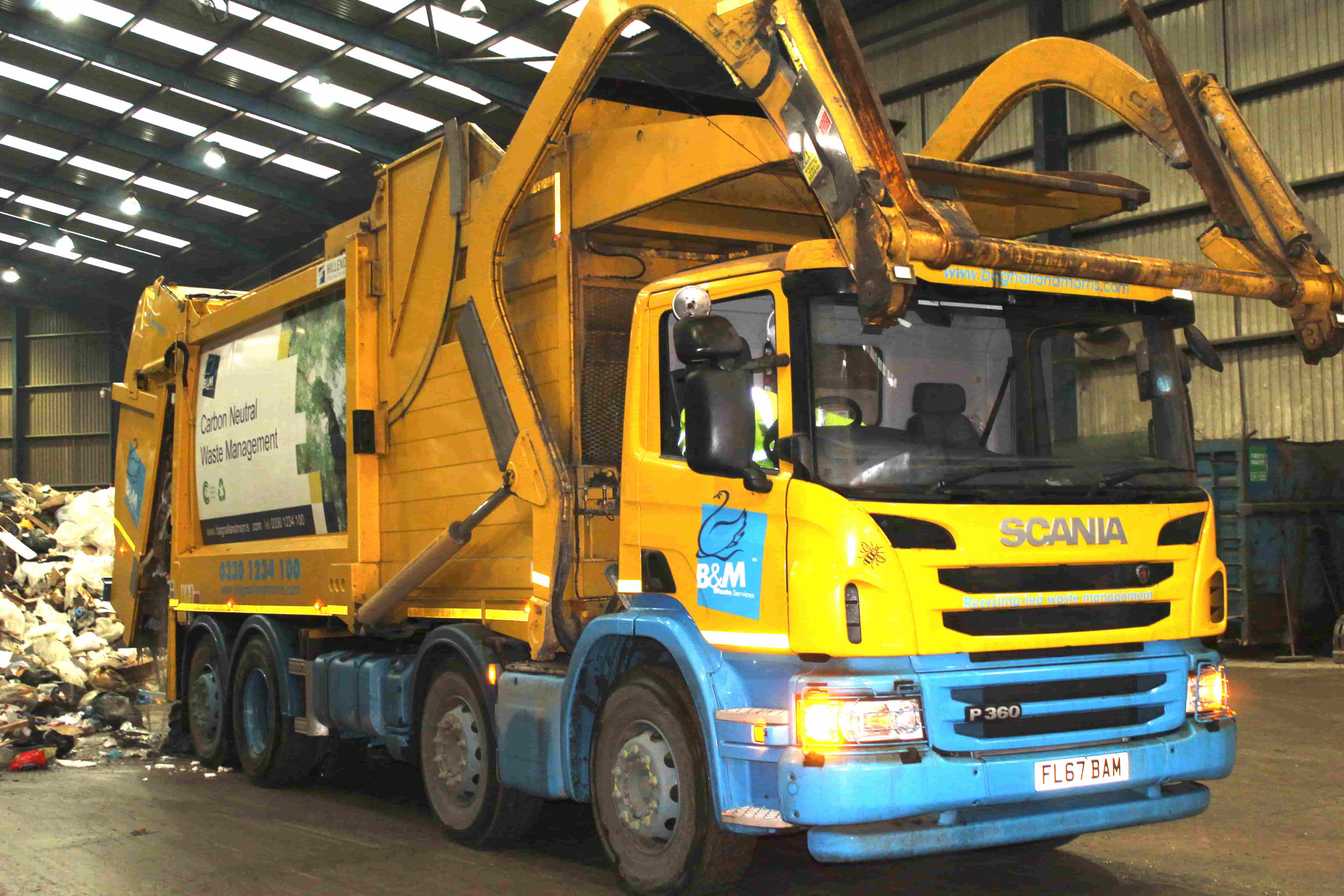 Third-party tipping in ISM's recycling facility